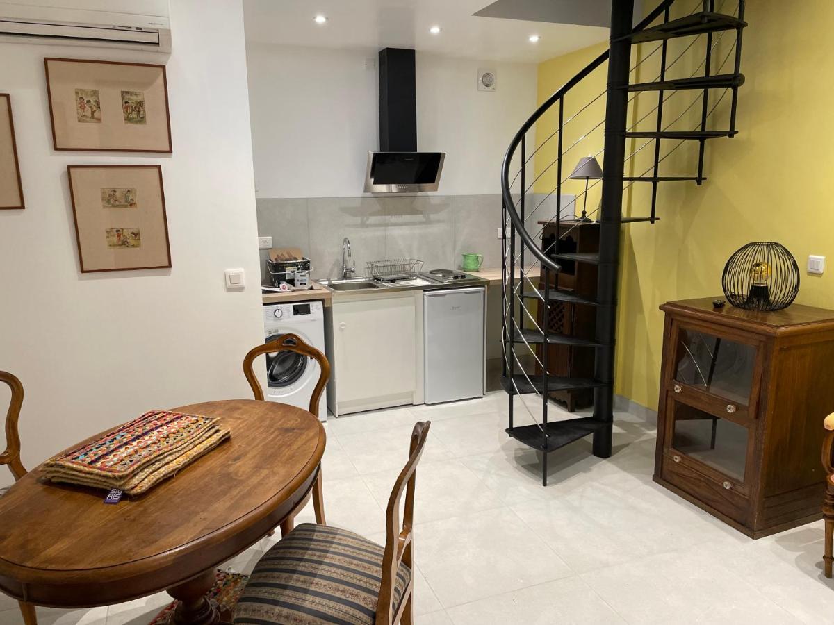 Hostellerie Provencale Uzes Exterior photo
