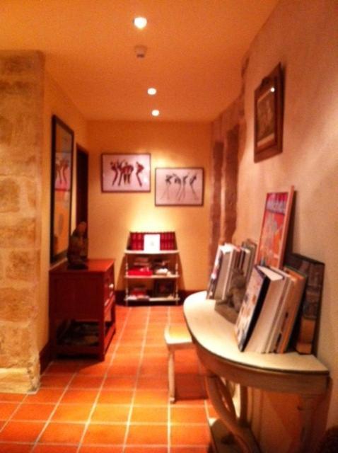 Hostellerie Provencale Uzes Exterior photo