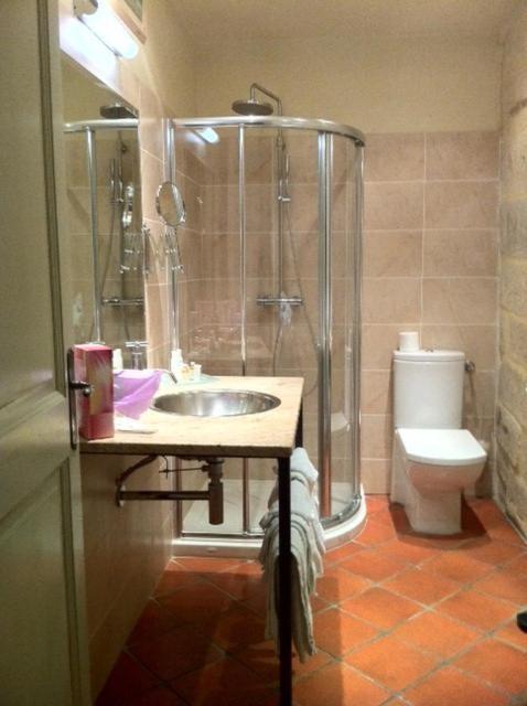 Hostellerie Provencale Uzes Room photo